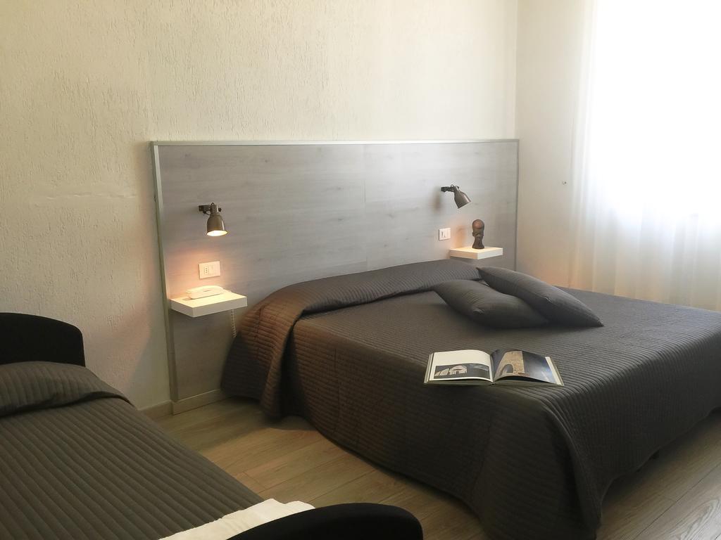 Hotel Alba Sul Mare Lido di Camaiore Pokoj fotografie