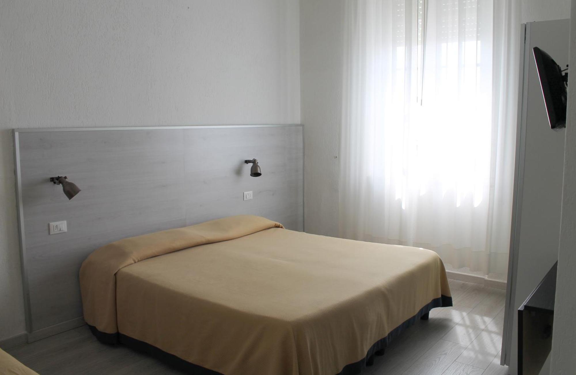 Hotel Alba Sul Mare Lido di Camaiore Pokoj fotografie